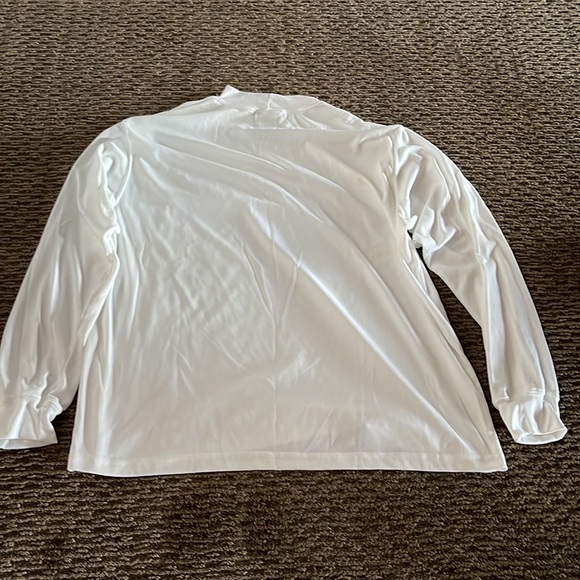 EUC Adidas long sleeve Size: XL - Picture 2 of 3